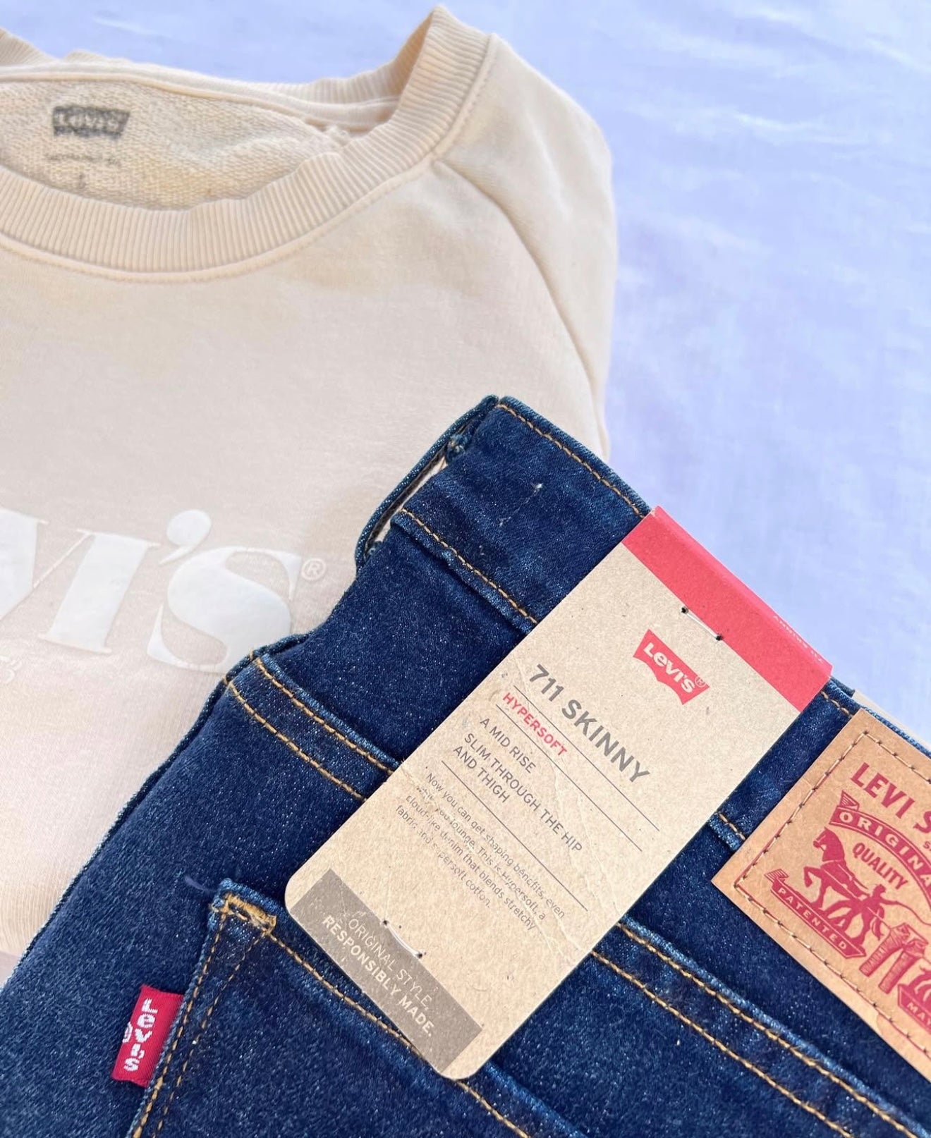 Jean Levi’s 711 tiro medio