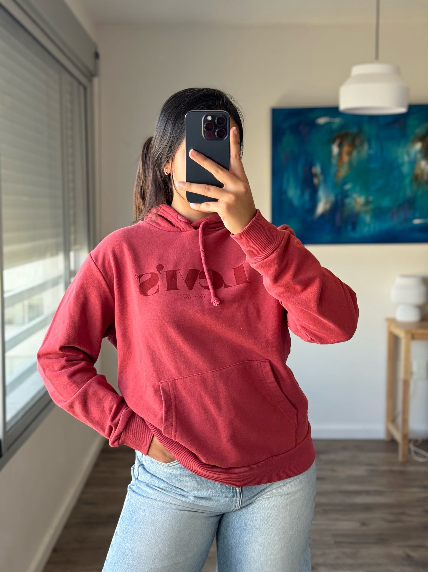 Buzo Levi’s rojo