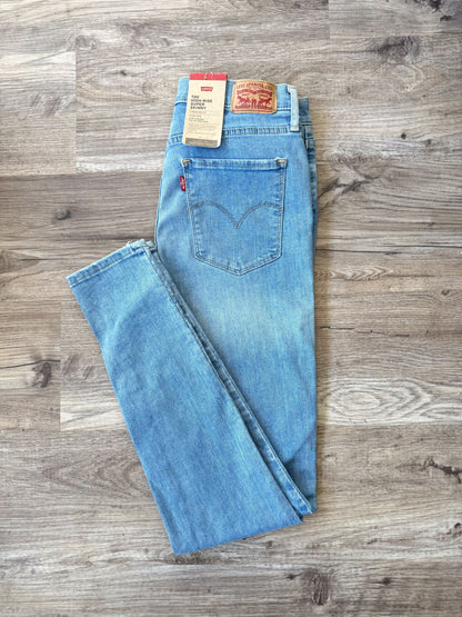 Jean Levi’s 720 claro