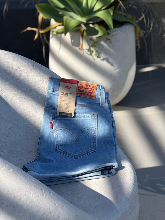 Short Levi’s